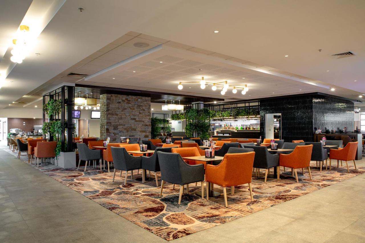Young Federation Motor Inn And Services Club Dış mekan fotoğraf
